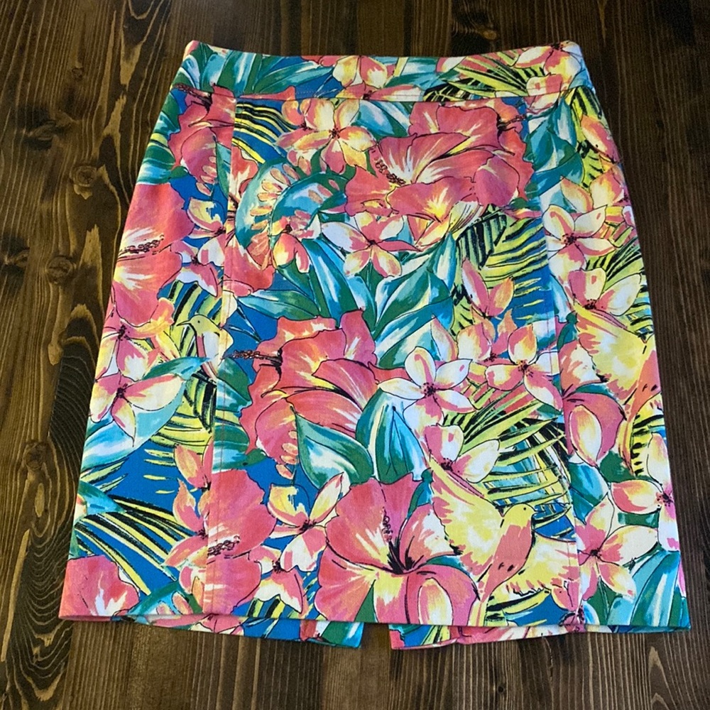 ☀️🎉Host Pick🎉 🌸 Loft Pencil Skirt size 0P☀️
